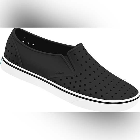 BNIB kids. Jiffy Black/white Native shoes - Picture 1 of 4